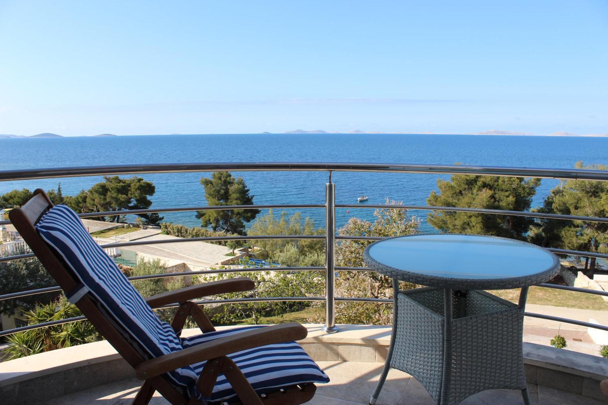 Amazing Villa Galeb In Murter Quarto foto